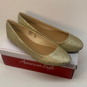 American Eagle Women’s Outfitters Sparkling Gold Flats Size 8